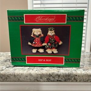 Christmas Hip & Hop Holiday Decor - Chri around the world